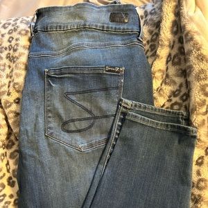 Seven7 jeans-size 18w-mid rise skinny-tummyless